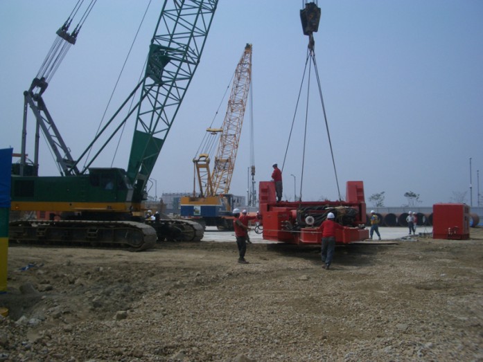 cranes_shipments_07